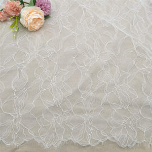 Tissu en dentelle à franges de style français en maille filet écologique de haute qualité pour la couture de vêtements, la décoration et les vêtements - Product Image 1