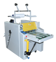 Machine à plastifier à froid hydraulique SENWEI SWFM520C, format A3 Plus, avec coupe automatique et superposition automatique pour les imprimeries