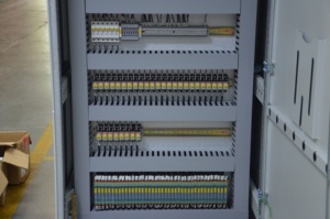 Tùy chỉnh <span class=keywords><strong>PLC</strong></span> thép tủ điều khiển điện 12kv trung bình điện áp cao kết hợp tủ cho trong nhà/ngoài trời sử dụng - Product Image 4