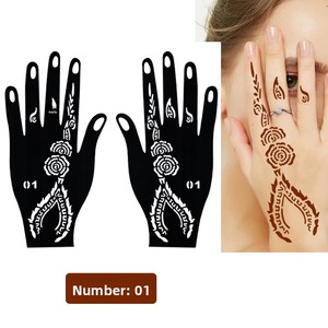 Plantilla de tatuaje de palma transfronteriza, esténcil indio calado pintado con aerosol, tatuaje artístico corporal de henna con forma de mano original - Product Image 1