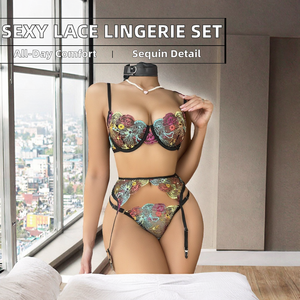 ชุดชั้นในเซ็กซี่แบบสามชิ้น รุ่น EC1003S ผ้าลูกไม้โปร่งแสง ปักลายสวยงาม ระบายอากาศได้ดี สายคล้องคอ ไม่มีโครงเหล็ก  ลดราคาสุดฮอต - Product Image 2