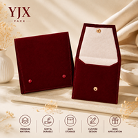 Pochette à bijoux en velours avec rabat à bouton-pression, emballage cadeau de luxe pour accessoires et lunettes, estampage à chaud, réutilisable