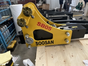 Ciseaux hydrauliques latéraux SOOSAN SB05, burin de 35 mm pour excavatrice de 0,8 à 2,5 tonnes avec moteur et pompe - Product Image 5