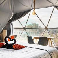 Dôme de glamping de luxe japonais de 6 m pour observer les étoiles, tente de camping familiale en plein air, maison préfabriquée pour les stations balnéaires et hôtels de sources chaudes