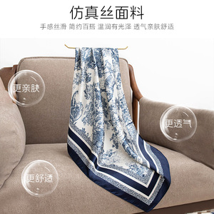 Écharpe carrée rétro coréenne à imprimé floral, cache-cou tendance et polyvalent, grande écharpe en soie imitation 90 cm, toucher soyeux - Product Image 3