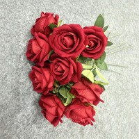 Meistverkaufte Künstliche Blume Einzelner Stiel Seidenrose Rote Rose für Hochzeitsdekoration Weihnachten Festliche Dekoration