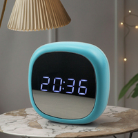 Horloge de table numérique LED miniature personnalisable avec miroir, réveil de voyage, affichage du jour de la semaine, température électronique, commande vocale, 7 langues