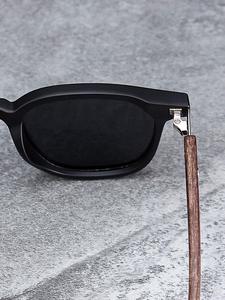 Nouvelles Lunettes de Soleil Rétro Effet Bois 2024 – Protection Solaire Tendance pour Homme – Modèle Luxe Unique - Product Image 4