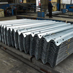 Fabricants de garde-corps en fonte lourde, structure en acier, garde-corps d'autoroute à deux vagues, poutres en W personnalisées, barrière de sécurité routière - Product Image 6