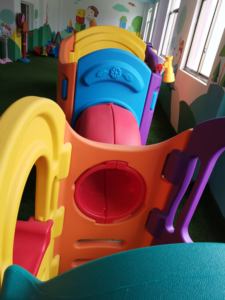 Peralatan Bermain Anak Indoor Plastik dengan Perosotan dan Panjat Tebing, Sedang Diskon - Product Image 3