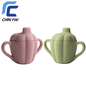 Tasse d'apprentissage 100 % silicone pour bébé avec motif de dessin animé, tasse à paille anti-fuite pour 6 mois et plus, sans BPA, pour les repas des enfants - Product Image 6