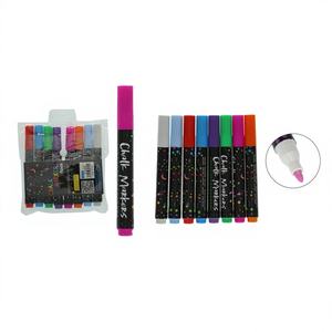 Juego de Marcadores de Tiza Líquida de Punta Gruesa Peiyong, 8 Colores para Pizarra y Vidrio, Modelo 80705 - Product Image 1