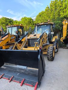 Chargeuse-pelleteuse CAT 420F d'occasion, chargeuse Caterpillar 420F de seconde main à vendre - Product Image 2