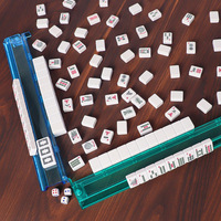 Kit de jeu de Mahjong en mélamine solide personnalisé et tendance, blocs de Mahjong américains légers, logo imprimé sur mesure pour les voyages