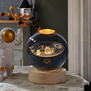 Luz nocturna de bola de cristal tallada con torre de cristal de galaxia láser modelo K9 para amor de Navidad o recuerdo con base de madera - Product Image 1