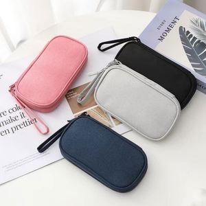 Sac de voyage numérique multifonctionnel pour câbles de données, chargeurs, téléphones portables et clés USB – Vente en gros - Product Image 1