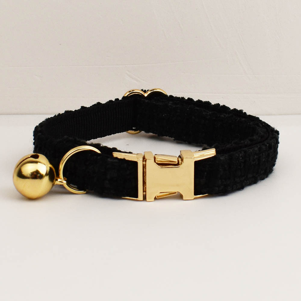 black collar