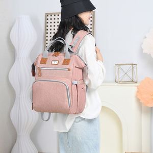 Sac à dos portable imperméable pour maman, grande capacité, sac à langer pour bébé avec USB - Product Image 4