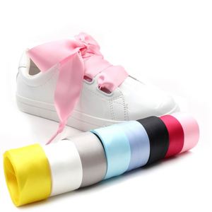 Cordones de Organza Blancos Duraderos para Mujer, 2 Pares, 2CM de Ancho, 55 Pulgadas, para Zapatillas Deportivas - Product Image 1