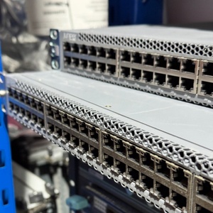 สวิตช์เครือข่าย Juniper QFX5100-24Q-D-3AFO แบบ 24 พอร์ต POE พร้อม PSU 2XDC พัดลม 5 ตัว ราง 1 ตัว มือสอง รองรับความเร็ว 40Gbps - Product Image 6