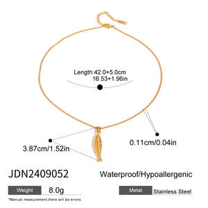 Collier en acier inoxydable plaqué or 18 carats avec logo personnalisé, motif soleil et lune, perles, style européen et américain, chaîne fouet pour unisexe, vente en gros - Product Image 5