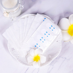 40 pièces par ensemble de bandes de levage autocollants instantanés pour le visage autocollants invisibles pour le visage mince bandes de <span class=keywords><strong>lifting</strong></span> en V outils de maquillage - Product Image 4