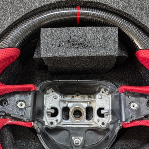 Volante de Fibra de Carbono Auténtica para <span class=keywords><strong>Dodge</strong></span> Charger <span class=keywords><strong>Challenger</strong></span> SRT <span class=keywords><strong>2021</strong></span> 2022 2023 2019 2020, Volante de Cuero Rojo para Automóvil - Product Image 5