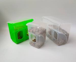 Mangiatoia automatica in plastica trasparente a 3 fori mangiatoia automatica per pappagalli di piccioni per uccelli - Product Image 2