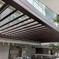 Sistema de Persianas Venecianas de Aluminio Bioclimáticas para Puertas y Ventanas - Operación Manual/Automática, Configuración para Cocina Exterior