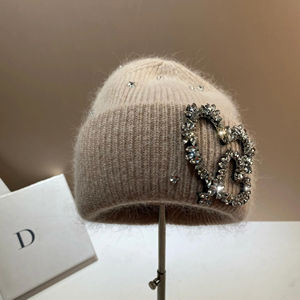 Cappello da donna con pelliccia di coniglio lavorato a maglia con strass di lusso con motivo a cuore cappelli firmati da donna berretto da passeggio caldo - Product Image 5