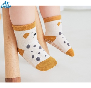 <span class=keywords><strong>Calcetines</strong></span> de Algodón de Rizo para Bebé, Diseño de Animales, Antideslizantes para Interiores, para Recién Nacidos y Niños Pequeños, Venta al Por Mayor, Otoño-Invierno - Product Image 4