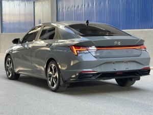 Vente en gros <span class=keywords><strong>2022</strong></span> <span class=keywords><strong>pour</strong></span> Elantra 1.5L Euro VI Emission Meilleure voiture à essence Nouveaux sièges en cuir d'occasion Direction gauche 1-25000 Miles - Product Image 3
