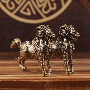 Figura decorativa de Pegaso de latón, adorno coleccionable para exhibición en el hogar - Product Image 3