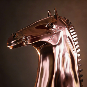 Sculpture de tête de <span class=keywords><strong>cheval</strong></span> géante en fibre de verre, or rose, moderne et luxueuse, pour la décoration de la maison et la collection d'art - Product Image 4