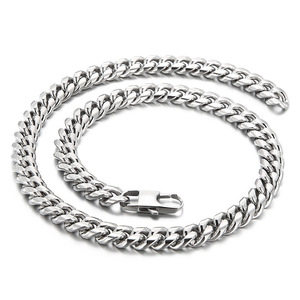 Collar cubano de acero inoxidable estilo Hip-Hop de moda americana europea con accesorios de cadena pulida de diamantes para hombres y mujeres - Product Image 4
