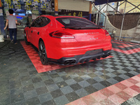 Pour les 14-16 anciennes Porsche Panamera 970 ont une jupe latérale à lèvre avant en fibre de carbone améliorée et un aileron arrière double aile arrière