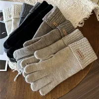 Gants tricotés d'hiver de haute qualité pour femmes, à doigts manquants, pour usage quotidien en extérieur, compatibles écran tactile, coupe-vent et chauds, vente en gros