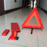 Triangle de signalisation d'urgence routière à LED pour voiture, panneau d'avertissement de circulation