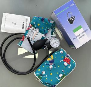 Misuratore di Pressione Sanguigna Manuale Standard per Bambini e Neonati con Bracciale a Cartone Animato per Uso Domestico - Product Image 3