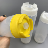 Bouteilles à presser pour préparation de chocolat Fifo 16oz 20oz avec logo personnalisé Bouteille à presser en plastique pour sauce piquante condiment ketchup au piment