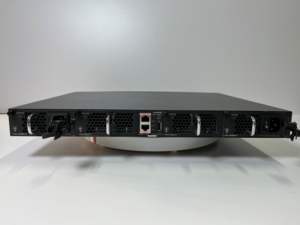 ใช้สวิตช์ Hua Wei CE6851-48S6Q-HI CE6800 ซีรี่ส์ 48 พอร์ต 10G SFP +, สวิตช์ 40GE QSFP + 6 พอร์ต - Product Image 5