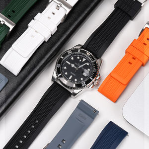 Bracelets de <span class=keywords><strong>montre</strong></span> en caoutchouc de <span class=keywords><strong>silicone</strong></span> de 20 mm et 22 mm avec boucle brossée, <span class=keywords><strong>bracelet</strong></span> de <span class=keywords><strong>montre</strong></span> coloré orange - Product Image 4