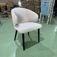 Chaise de salle à manger pour hôtel et restaurant, fauteuil moderne rembourré en tissu avec pieds en bois massif noir, chaise de banquet de luxe