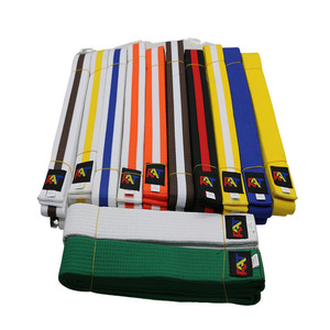 Équipement sportif de haute qualité Couleur personnalisée Polyester Logo personnalisé Arts martiaux Karaté Taekwondo <span class=keywords><strong>Ceinture</strong></span> ITF noire - Product Image 4