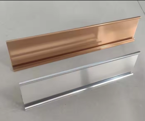 <span class=keywords><strong>Plaque</strong></span> personnalisée <span class=keywords><strong>Plaque</strong></span> signalétique en acier inoxydable Étiquette métallique en aluminium <span class=keywords><strong>Plaque</strong></span> signalétique en métal <span class=keywords><strong>gravée</strong></span> avec logo en <span class=keywords><strong>laiton</strong></span> pour votre marque - Product Image 4