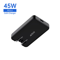 Accessoires de téléphone en gros 45w chargeur type c téléphone portable PD adaptateur de chargeur rapide pour macbook iphone galaxy S24 ipad airpods