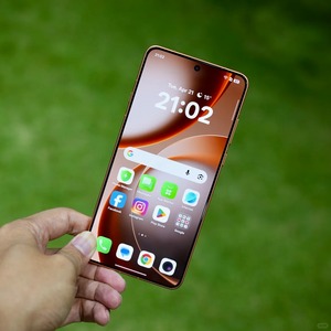 Versione Globale <span class=keywords><strong>OPPO</strong></span> Find X9 Ultra, Snapdragon 8 Elite Gen5, AMOLED 120HZ, 200MP, 100W, 7050mAh, Smartphone 5G - Product Image 6