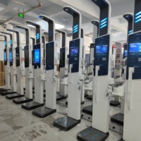 Máquina Inteligente Todo en Uno para Chequeos de Salud, Medición de Altura/Peso, Construcción de Acero, para Autoservicio de Salud Comunitaria