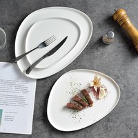 Assiette de service en céramique triangulaire pour pâtes, steak, sushi, fruits, desserts, salades, plateau de service, assiette à dîner, vaisselle de fête, restaurant