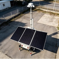 Remorque de surveillance solaire standard américaine avec mât manuel de 6 m, batteries de 9,6 kWh, panneaux solaires de 1200 W pour la sécurité des sites temporaires